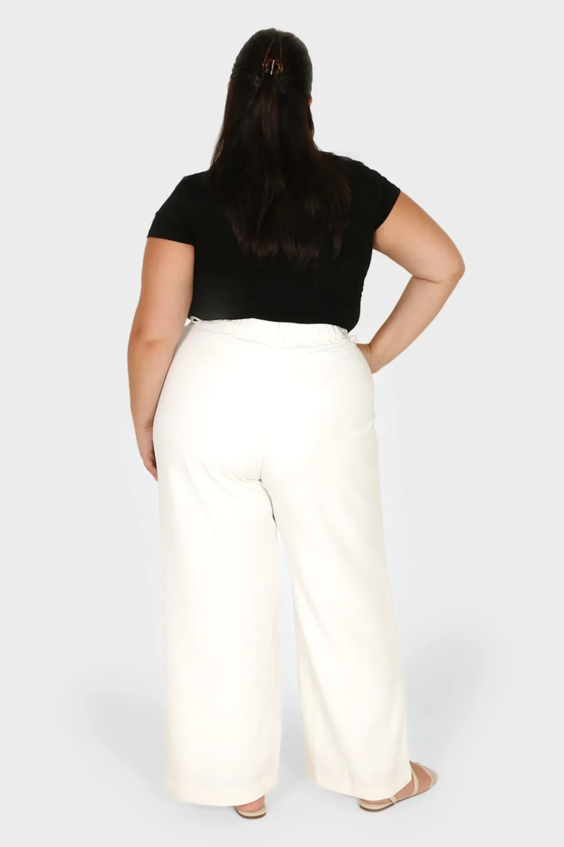 Fayt Tops | BUTTERY TEE BLACK