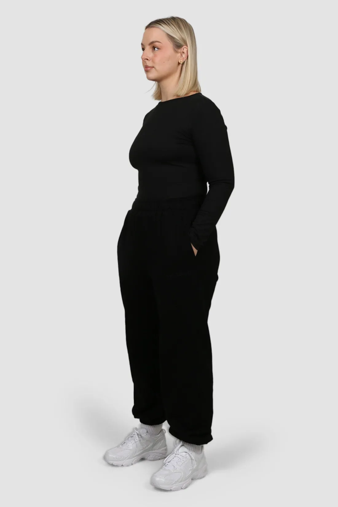 Fayt Sets | CUFF SWEATPANT BLACK