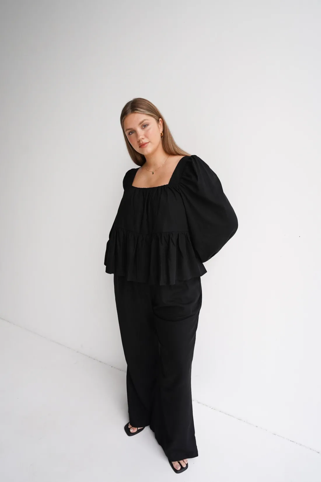 Fayt Tops | Sets | ELARA TOP BLACK