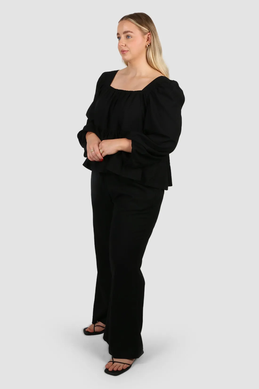 Fayt Tops | Sets | ELARA TOP BLACK
