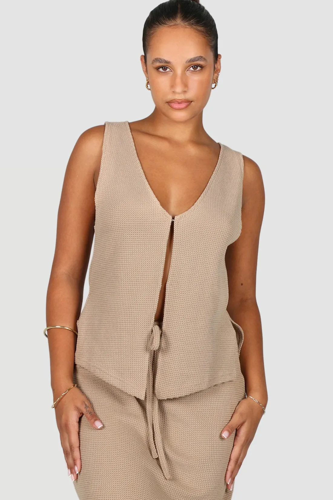 Fayt Tops | EVIE WAFFLE TOP BISCUIT