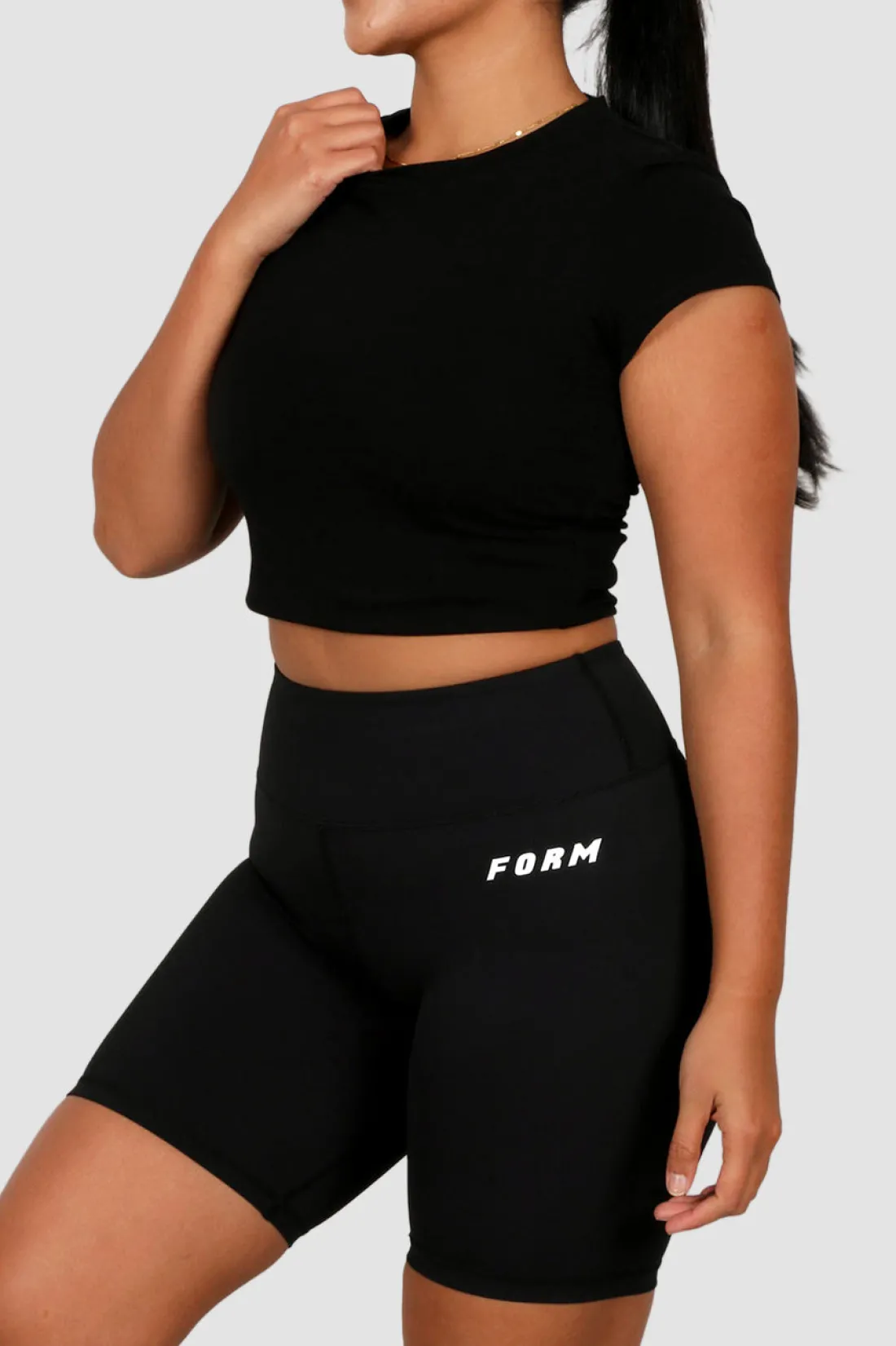 Fayt Activewear | Activewear | FORM BASE SHORT BLACK